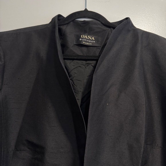 Dana Buchman Black 100% Silk Open-Front Blazer – Fully Lined – Women’s - Picture 2 of 10
